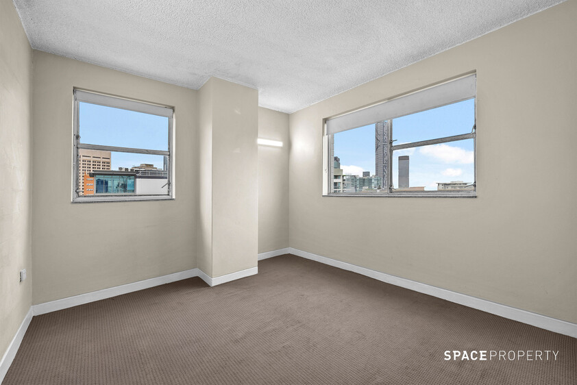 Best Priced 2 Bed Apartment in Spring Hill!