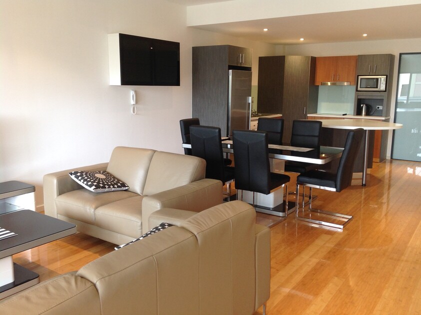 Furnished Apartment 1 bedroom plus study