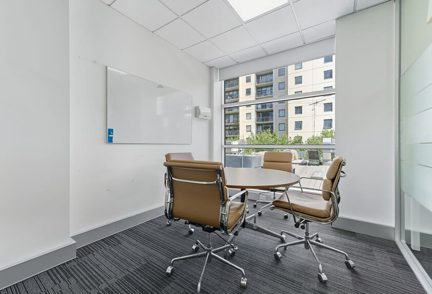 Premium Office Suite Opposite Flagstaff Gardens Occupy or Invest