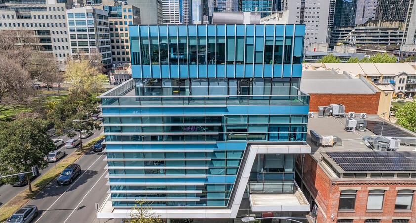 Premium Office Suite Opposite Flagstaff Gardens Occupy or Invest