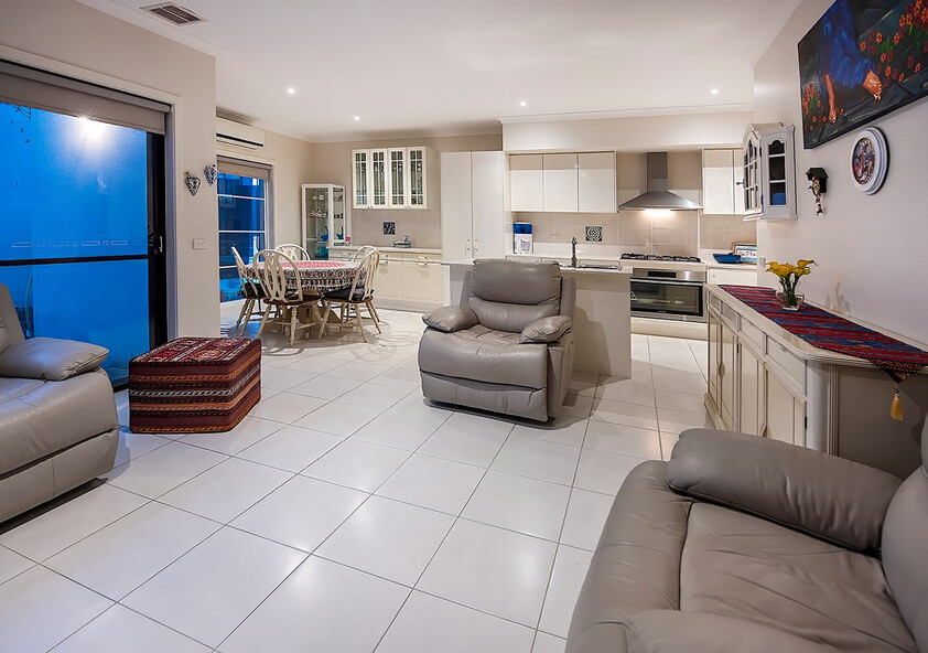 Stylish, Spacious & Perfectly Positioned Family Townhouse