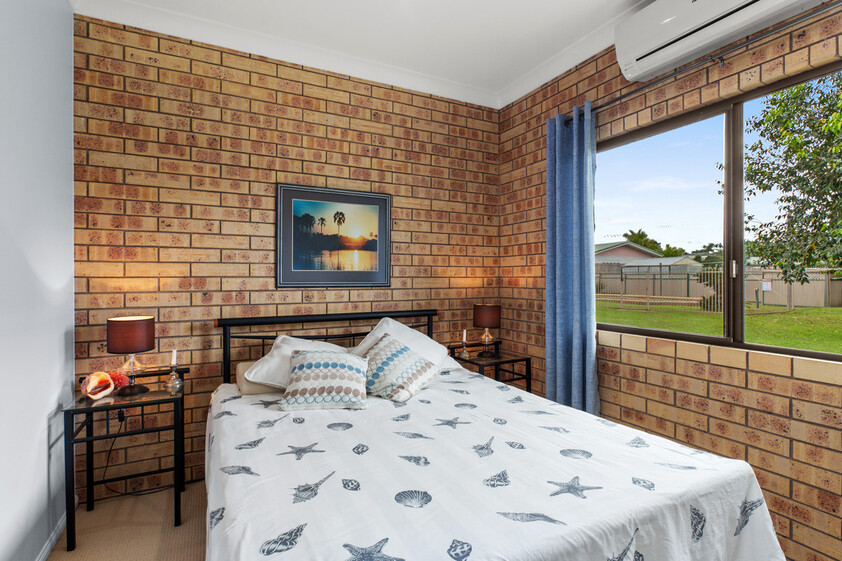 SPACIOUS FAMILY LIVING ON A GRAND 1,345m² RESIDENTIAL BLOCK