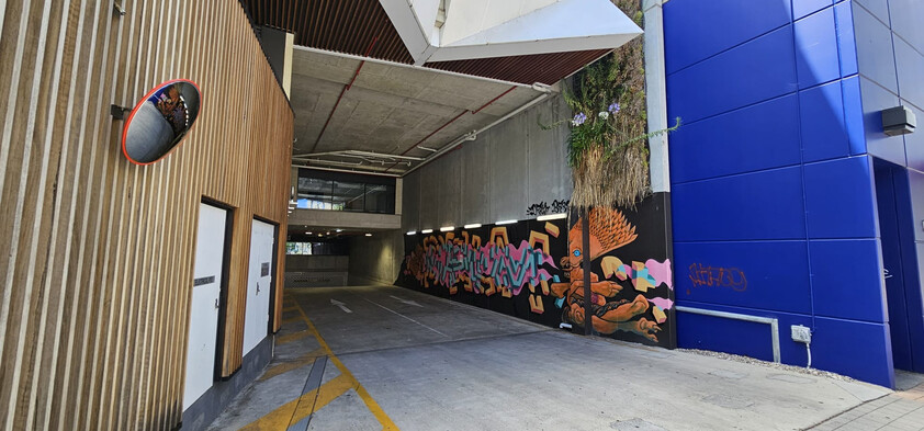 Fully furnished| Sub-Penthouse Living in the Heart of Braddon and City | Views to Black Mountain