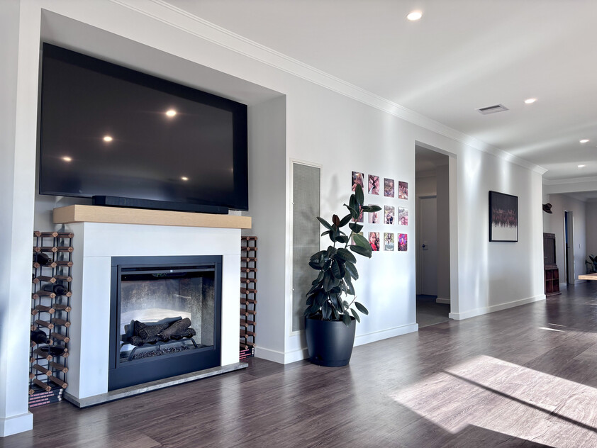 Modern Elegance meets vibrant riverside community
