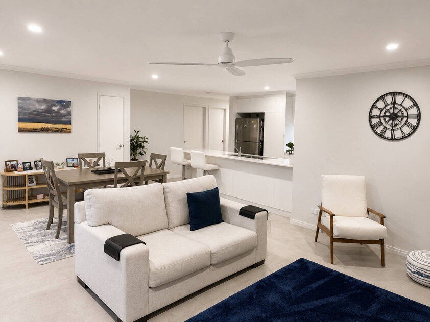 Modern, Low-Maintenance Living in a Convenient Lifestyle Location
