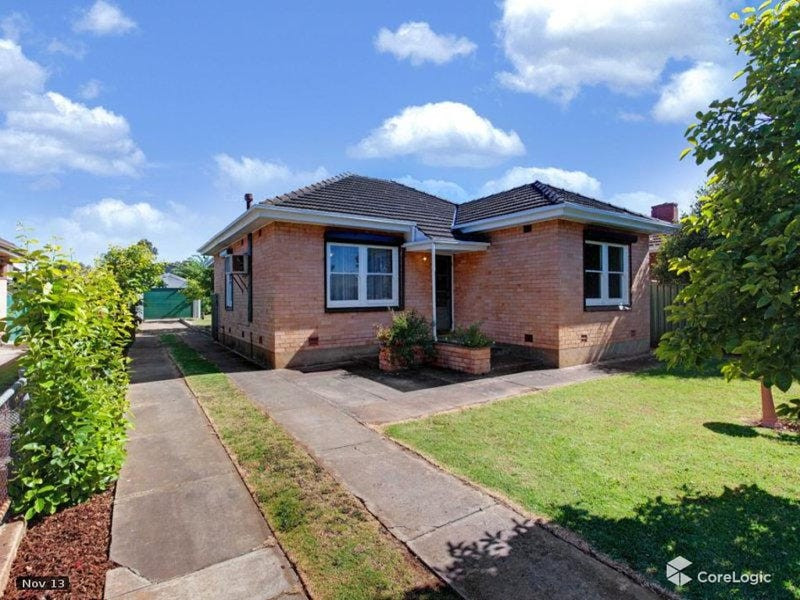 Three Bed Rooms with Big Backyard House is Available now