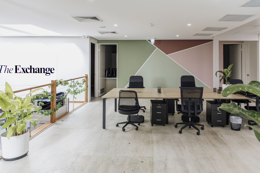 AFFORDABLE PRIVATE OFFICE SPACE A PLACE TO WORK WITHOUT THE LEASE HEADACHES