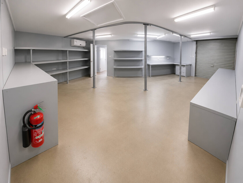 Versatile Commercial Facility Office, Showroom, Workshop & Storage