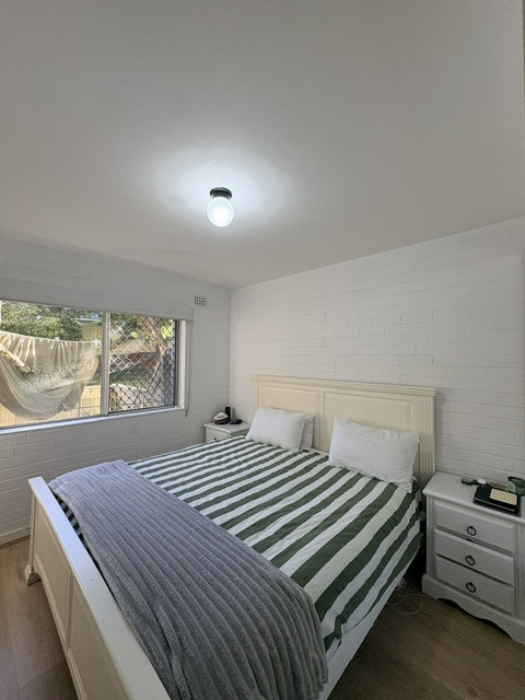 2 bedroom 1 bathroom unit