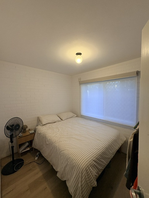 2 bedroom 1 bathroom unit