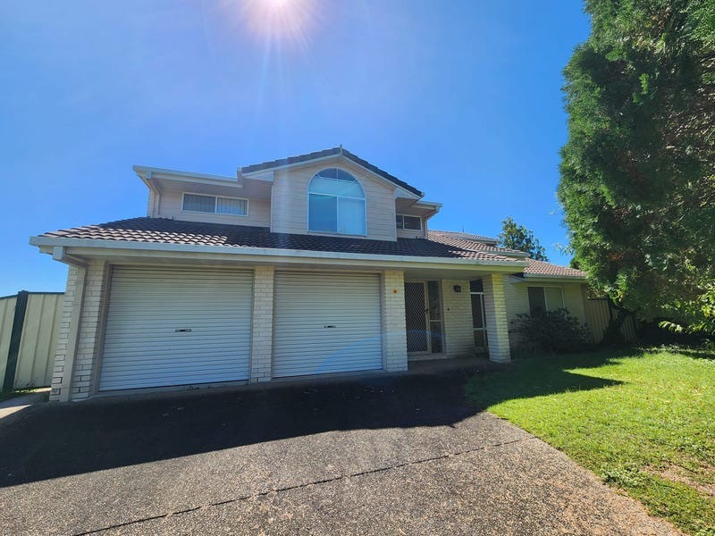 Perfect Family Lifestyle Opportunity in Central Regents Park
