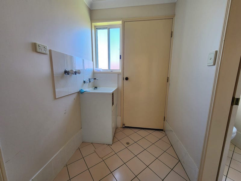 Perfect Family Lifestyle Opportunity in Central Regents Park