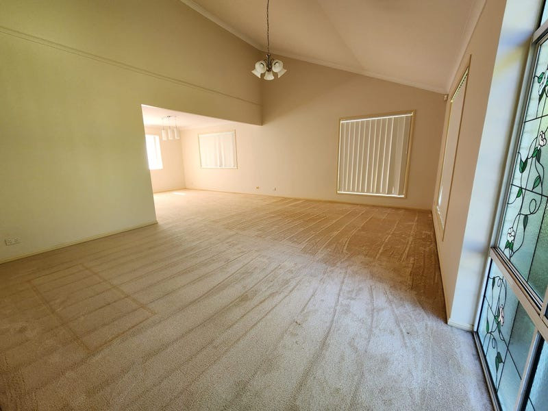 Perfect Family Lifestyle Opportunity in Central Regents Park