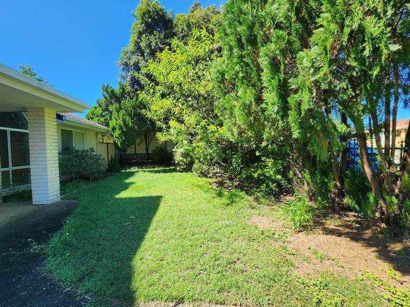 Perfect Family Lifestyle Opportunity in Central Regents Park