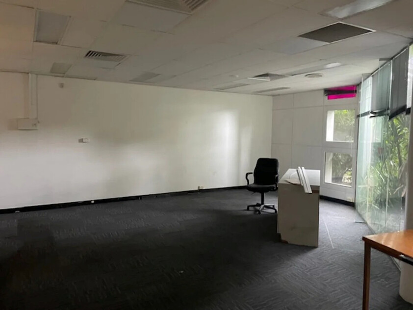 Prime Ground Floor Commercial Space | CBD Fringe Position with Excellent Exposure