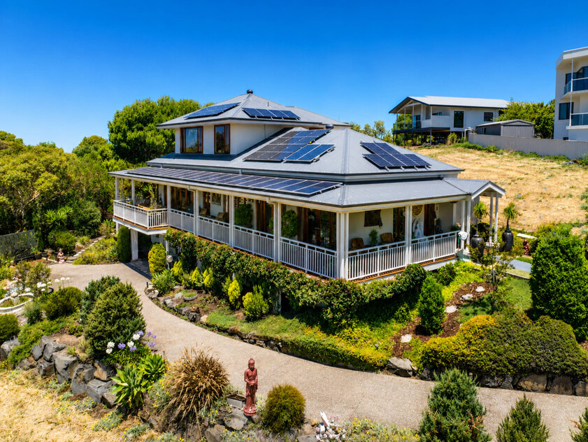 Panoramic Coastal Luxury with Unrivalled Encounter Bay Views