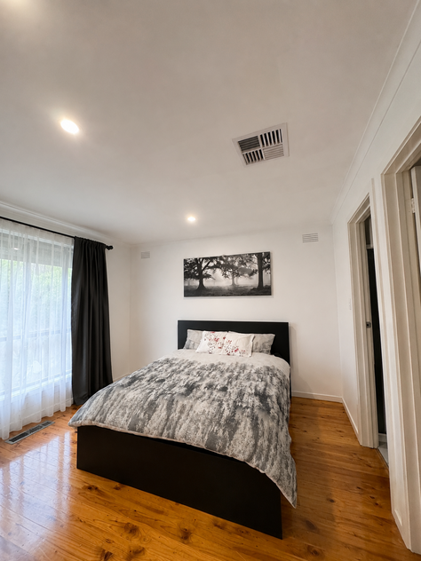 Rare 753m² Opportunity Opposite Parkland
