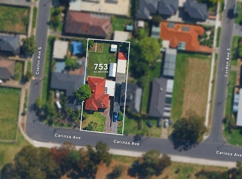 Rare 753m² Opportunity Opposite Parkland