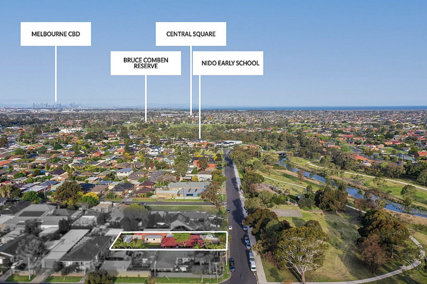 Rare 753m² Opportunity Opposite Parkland