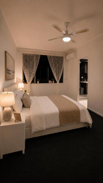 Affordable and secure 2 Beds and 2 Carpark apartment minutes walk from a lake, parks, schools and the Alfred Hospital