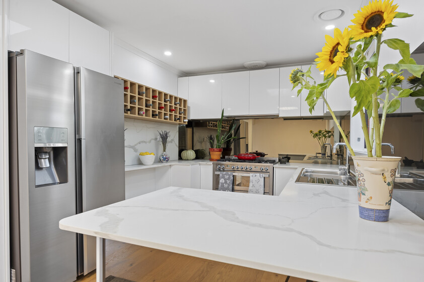 Renovated Coastal Retreat Only 350m from the Beach