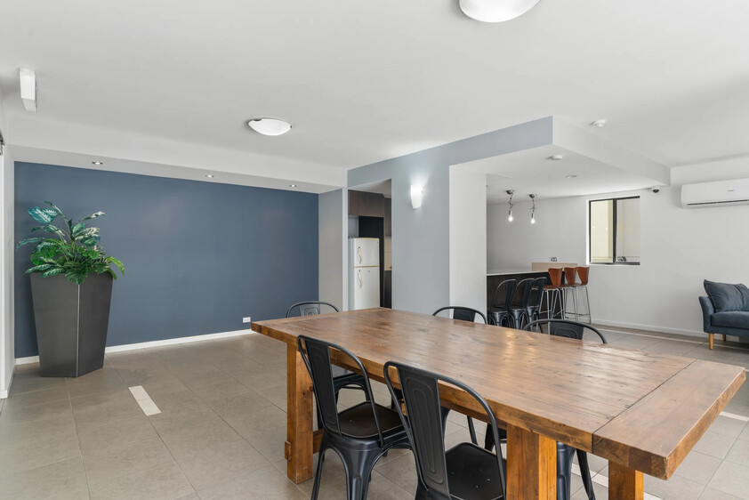 2x2x1 - Secured City Apartment with Parking, Gym, Lap Pool, Spa, Sauna etc.
