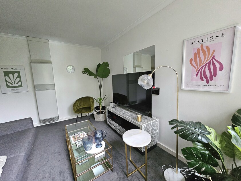 Fully Furnished In The Heart Of Toorak