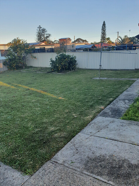 Charming 1960s Cottage with Renovation Potential in a Quiet Wauchope Location