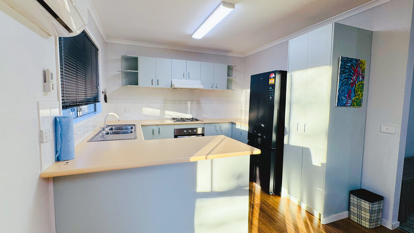 Fully Furnished 2 Bedroom Granny Flat with Beautiful Views | Move In Ready