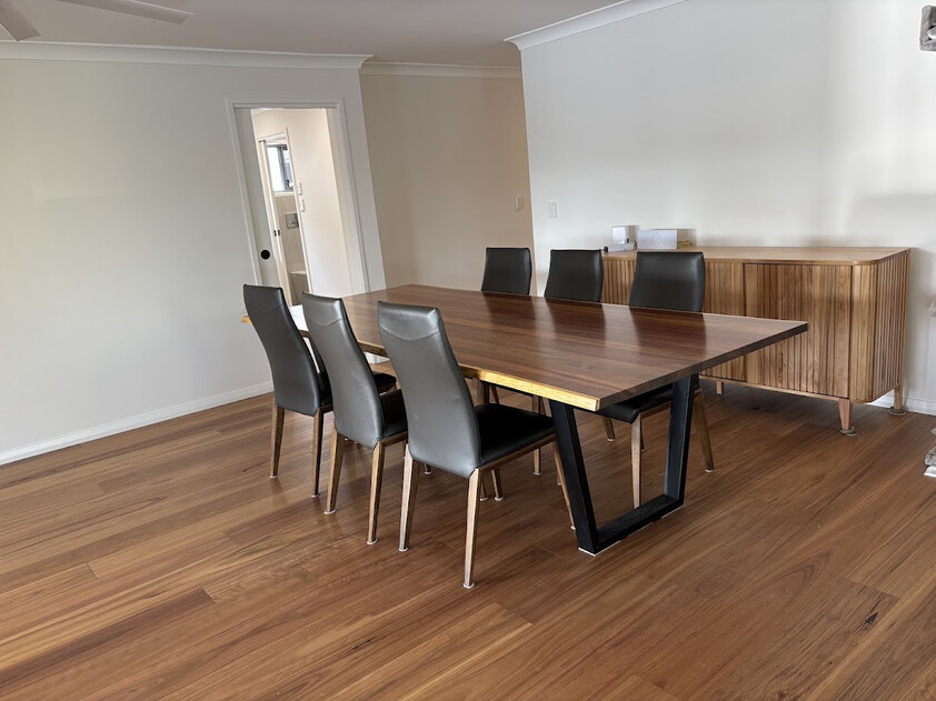 Tallebudgera magic - 20 metre sandy beach, pool, deck and pontoon in fully renovated 4 bedroom home