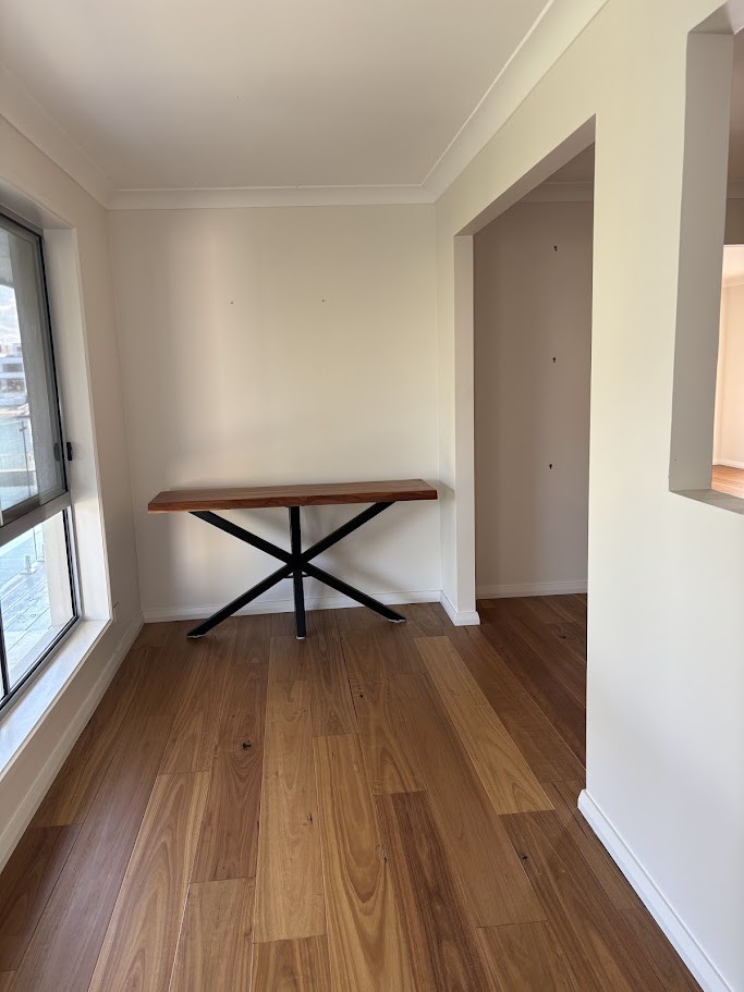 Tallebudgera magic - 20 metre sandy beach, pool, deck and pontoon in fully renovated 4 bedroom home