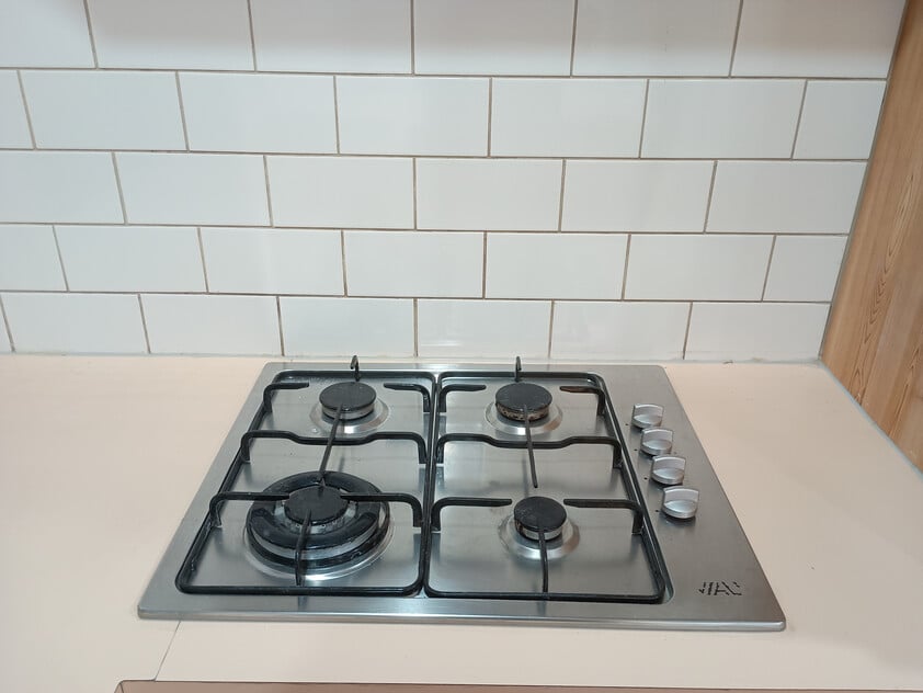 4-Bedroom 2 Bathroom Family Home with SOLAR for Rent