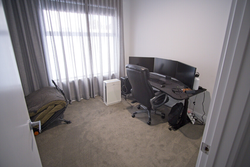 New Townhouse with separate Studio Apartment