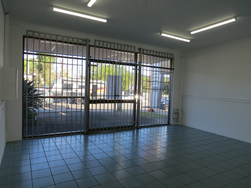 Tumbi Umbi Shop For Sale - Main Road With Great Exposure