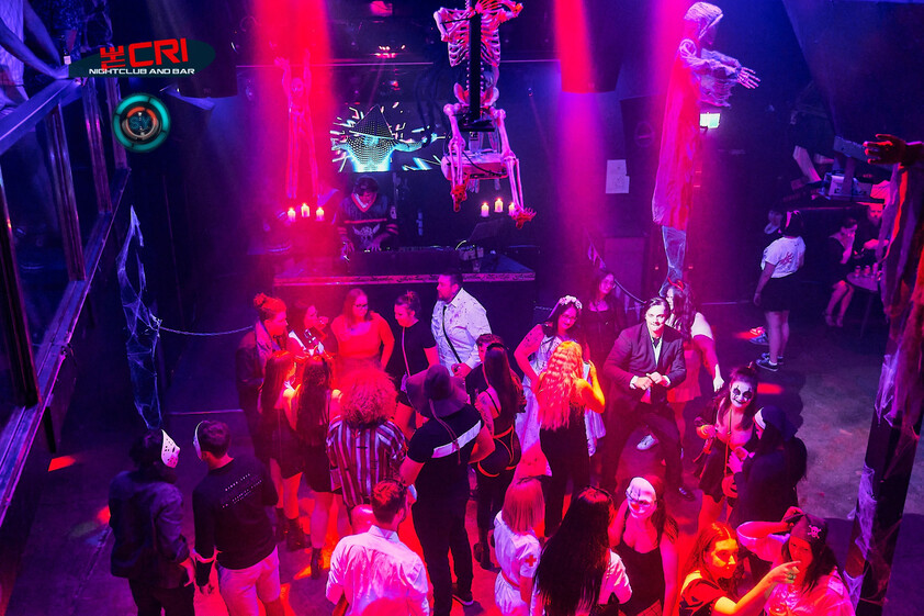 EVER DREAMED OF OWNING YOUR OWN NIGHTCLUB? THIS IS YOUR CHANCE.