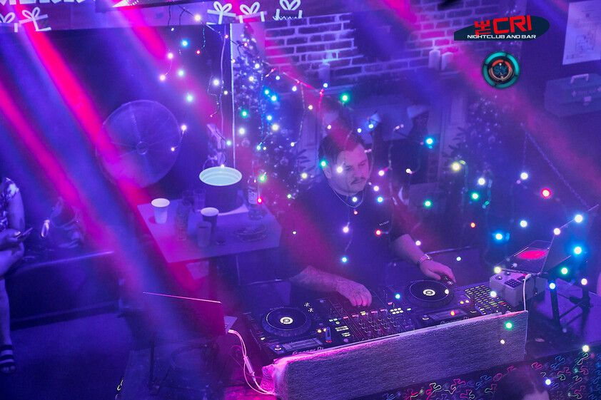 EVER DREAMED OF OWNING YOUR OWN NIGHTCLUB? THIS IS YOUR CHANCE.