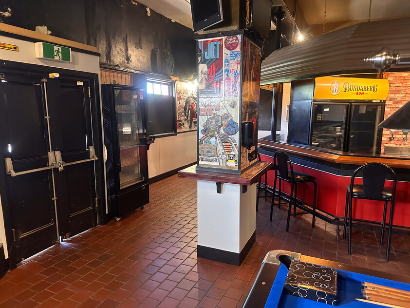 EVER DREAMED OF OWNING YOUR OWN NIGHTCLUB? THIS IS YOUR CHANCE.