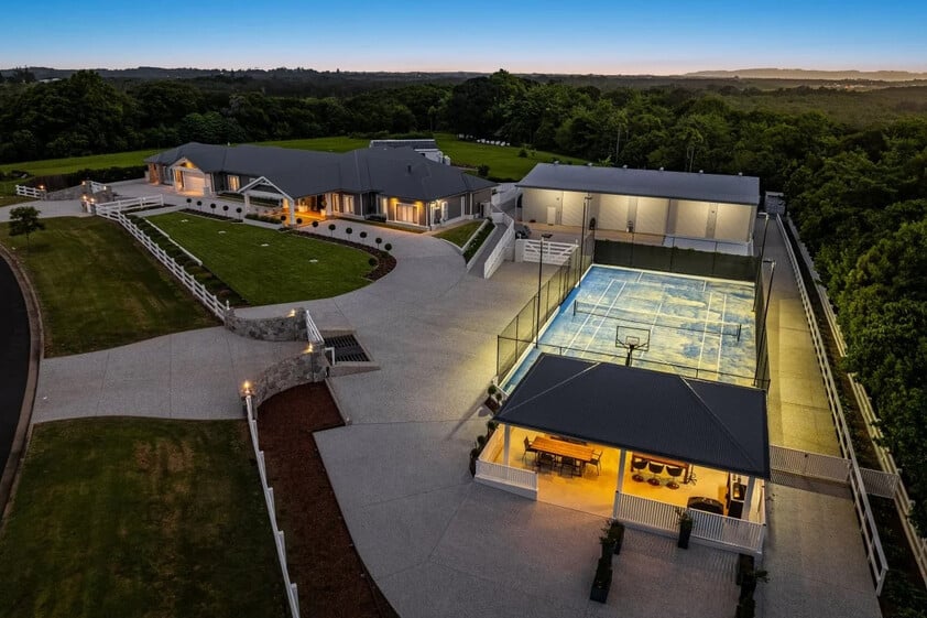 Luxury, Space & Coastal Living The Ultimate Skennars Head Lifestyle Estate
