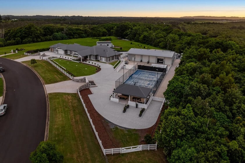 Luxury, Space & Coastal Living The Ultimate Skennars Head Lifestyle Estate