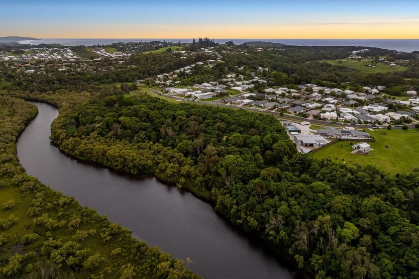 Luxury, Space & Coastal Living The Ultimate Skennars Head Lifestyle Estate