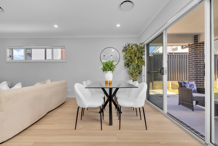 Newly Built Contemporary Corner-Block Family Home with Ground-Floor Guest Suite