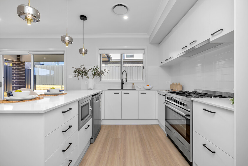 Newly Built Contemporary Corner-Block Family Home with Ground-Floor Guest Suite