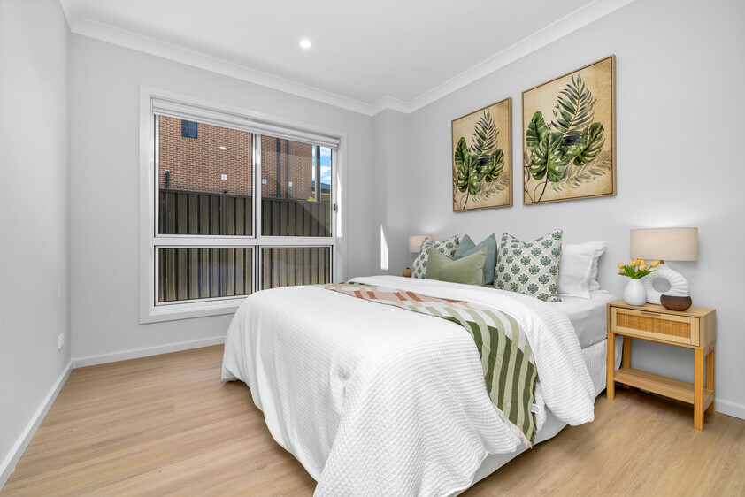 Newly Built Contemporary Corner-Block Family Home with Ground-Floor Guest Suite