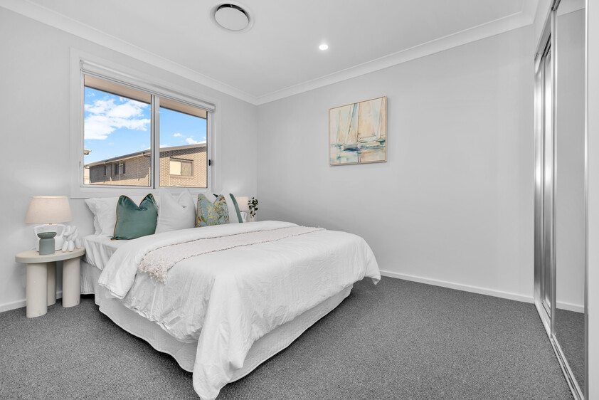 Newly Built Contemporary Corner-Block Family Home with Ground-Floor Guest Suite
