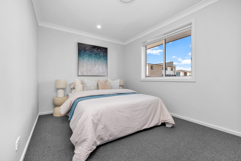Newly Built Contemporary Corner-Block Family Home with Ground-Floor Guest Suite