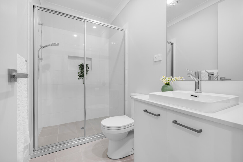 Newly Built Contemporary Corner-Block Family Home with Ground-Floor Guest Suite