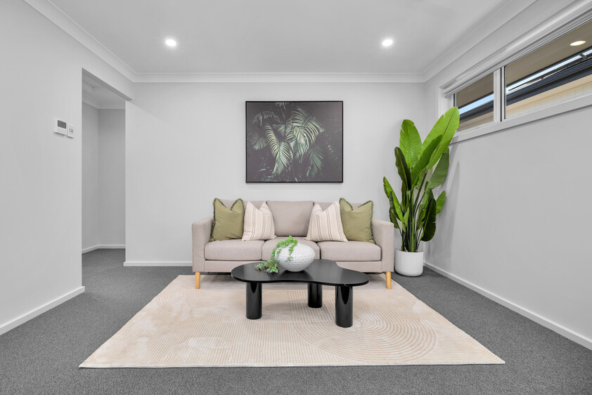 Newly Built Contemporary Corner-Block Family Home with Ground-Floor Guest Suite