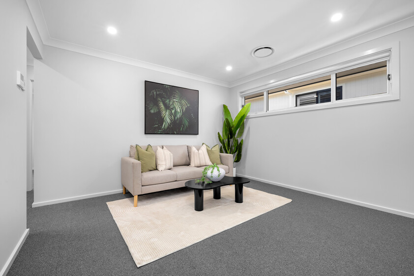 Newly Built Contemporary Corner-Block Family Home with Ground-Floor Guest Suite