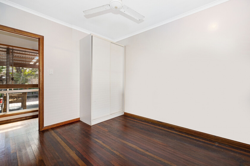 LOCATION, LIFESTYLE & POTENTIAL JUST ONE STREET FROM THE BEACH
