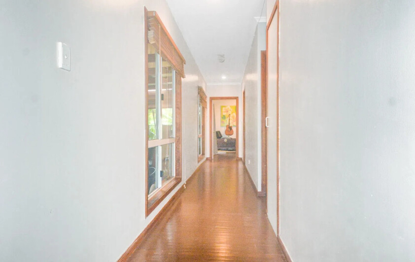LOCATION, LIFESTYLE & POTENTIAL JUST ONE STREET FROM THE BEACH
